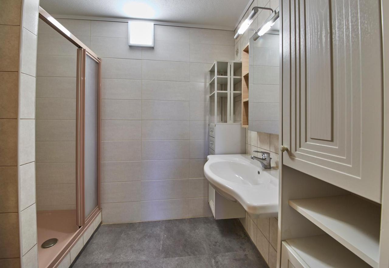 Holiday Lodge Frei & Wild Viehhofen Εξωτερικό φωτογραφία